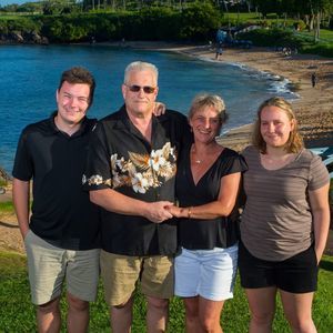 Meet your Posher, Carrie